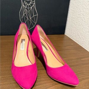 EUC: INC International Concepts Pink Suede Heels